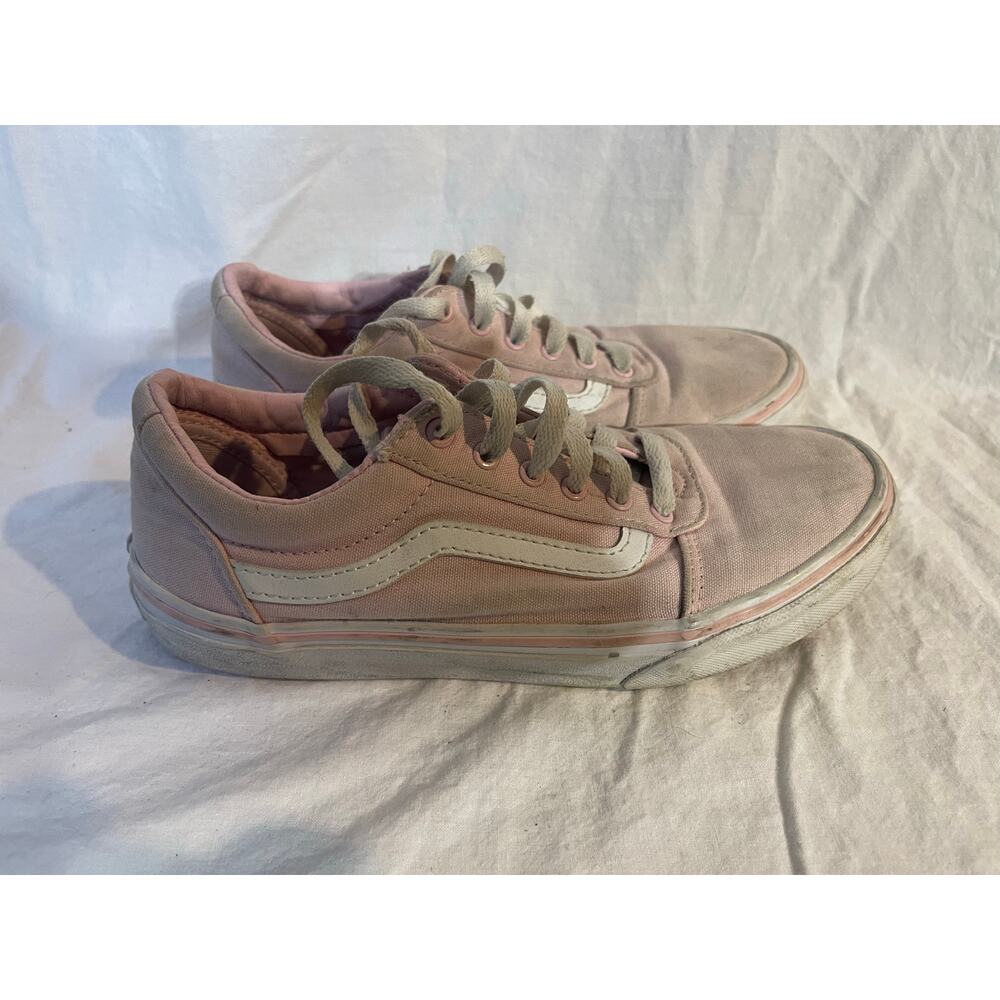 Vans 3.5 light pink skater shoes